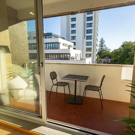 Retreats Z Porto