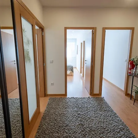 Apartment Retreats Z